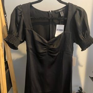 Forever 21 Black Short Sleeve dress